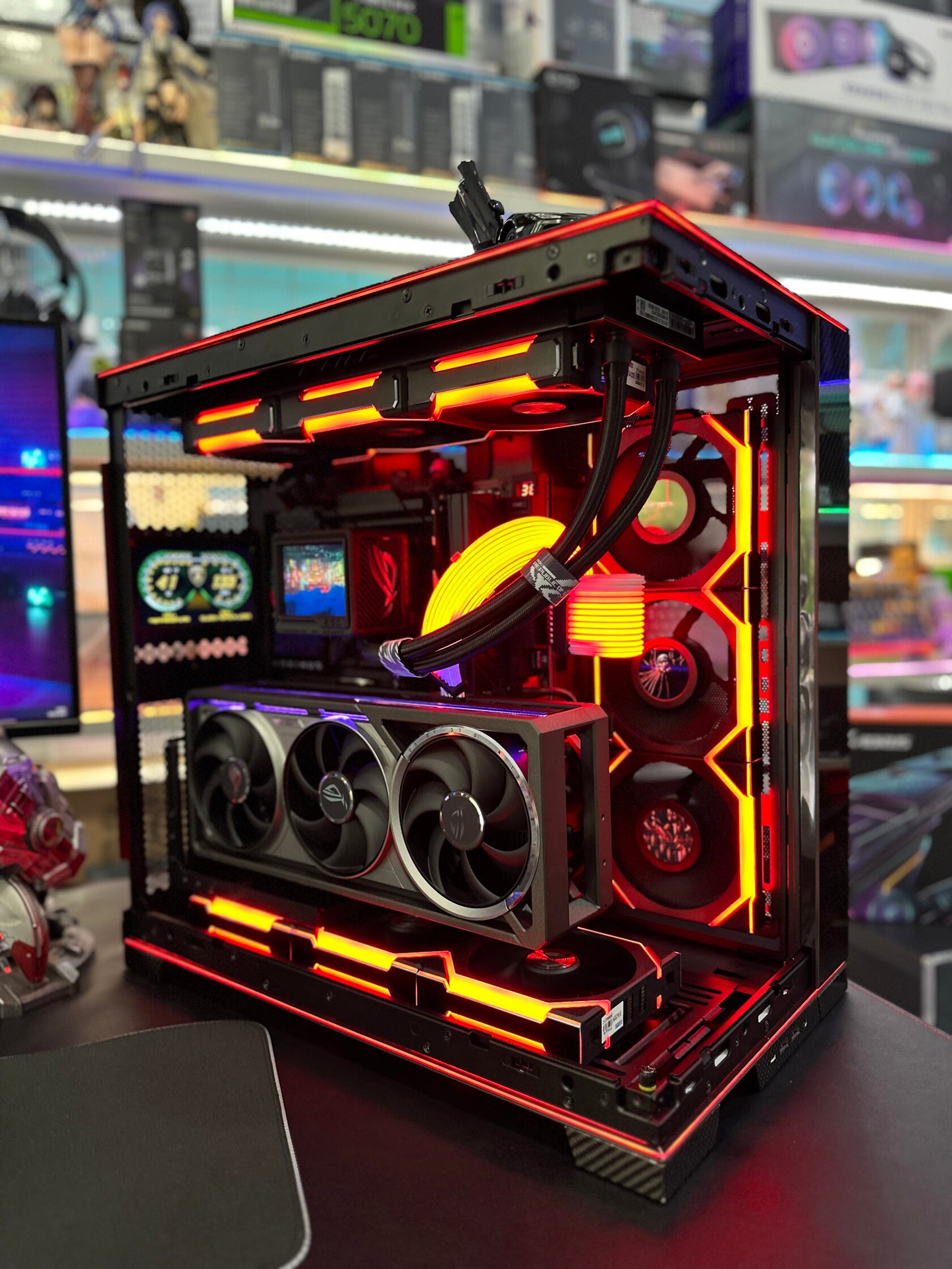 LAMBORGHINI INFERNO X ROG (SOLD OUT)