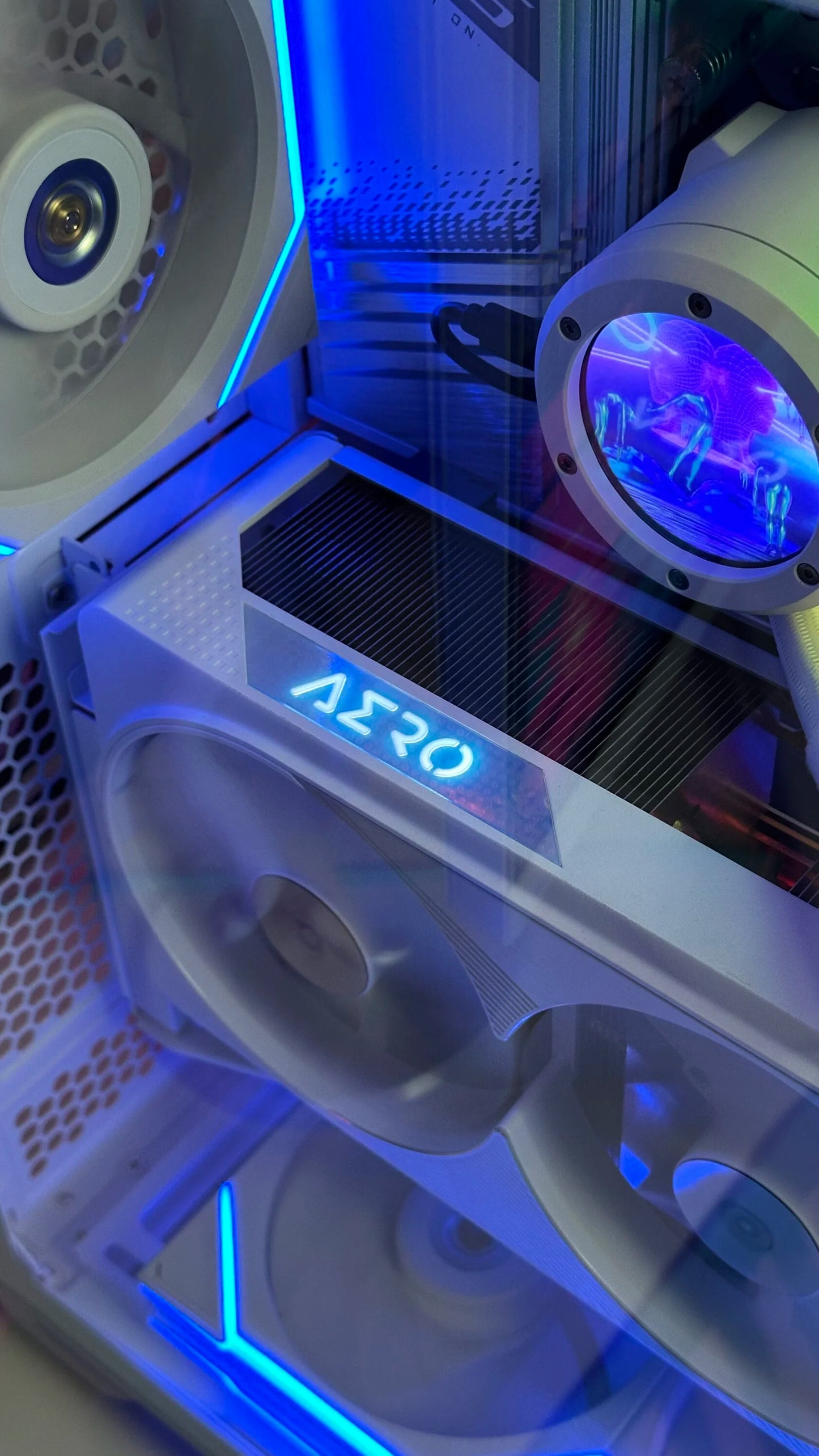 AERO AURA AA